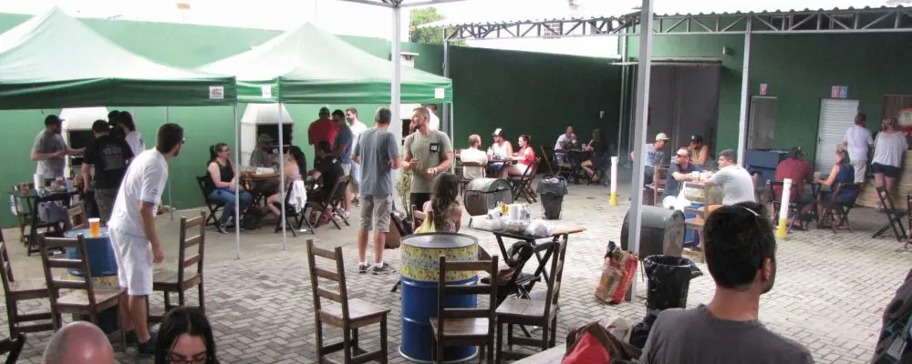 Traga sua carne! Cervejaria curitibana tem espaço gratuito para churrasco