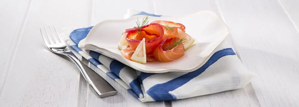 Do Japão ao Peru: técnicas e receitas de peixe cru em diversas culinárias