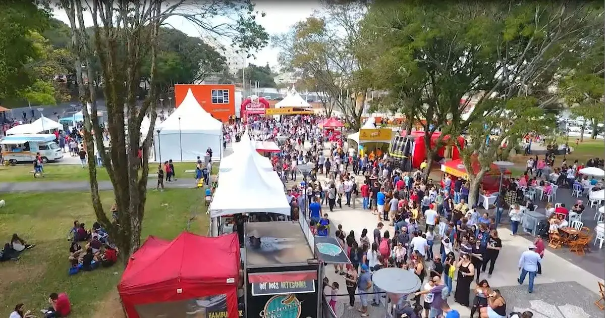 Em vídeo: como foi o maior festival de pão com vina do Brasil