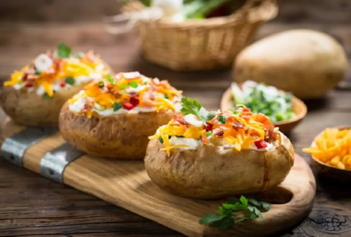 Batata recheada na air fryer: saiba como preparar