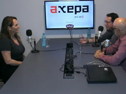 Claudia Dotti fala sobre mistura da culinária brasileira e tailandesa em podcast