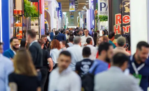 ExpoApras 2026 reúne gigantes do setor supermercadista e projeta R$ 1,1 bi em negócios de 14 a 16 de abril