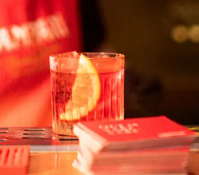Negroni Week: quando um clássico ganha novas histórias atrás do balcão