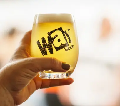 Way HoliDay 2026 reúne neste final de semana 40 torneiras de chope,bandas e gastronomia em espaço inédito no Centro de Curitiba