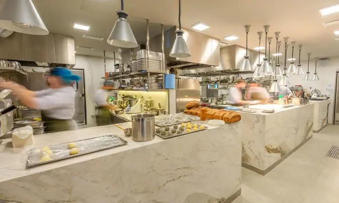 Cozinha do Ninna: leveza acompanha estilo do salão.