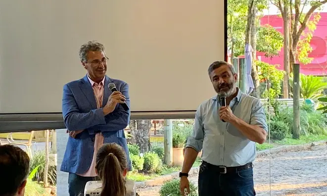Luis Fernando Menuci, novo presidente da entidade, e Nelson Goulart Junior, que passa a integrar o conselho de administração.