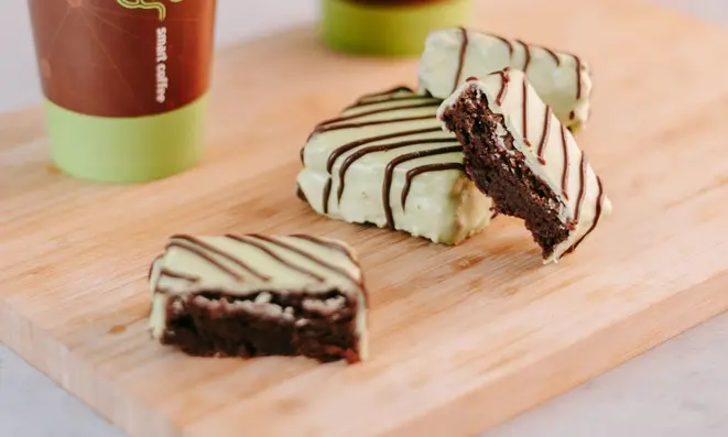 Os brownies também ganham diferentes versões além da tradicional.