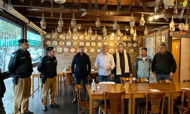 Lançamento da campanha ocorreu na noite desta quinta (2), em um dos restaurantes da Rua Itupava.