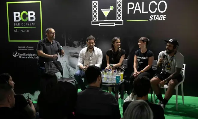 Palestras e paineis vão discutir a evolução da cena noturna no pós-pandemia, entre outros temas (registro de 2019, última edição presencial).