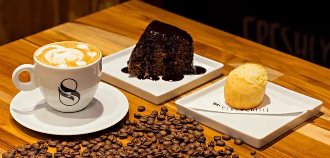 Bolo + pão de queijo + capuccino Italiano: R$ 10,90. Foto: Divulgação.