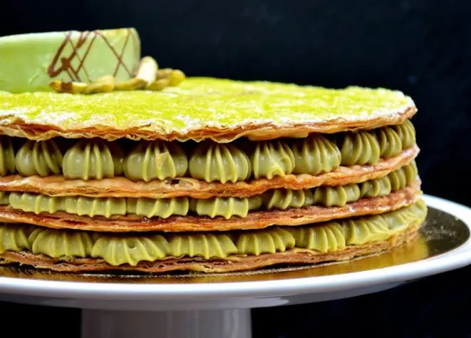 Mil folhas de pistache da Chokolat Chocolateria. Foto: Nadya Costa/Divulgação