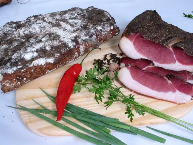 Speck salumeria romani. Foto: Divulgação.