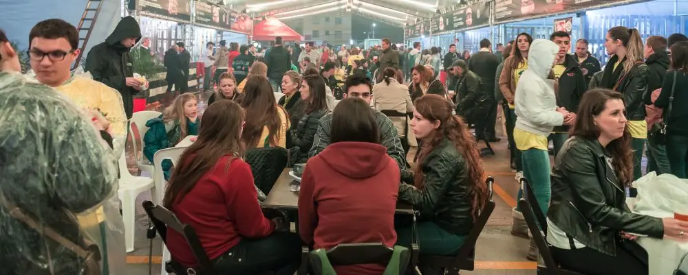 Você elege o melhor hambúrguer de Curitiba na Batalha CWBurguer Fest