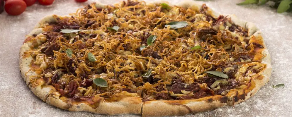 Experimente as pizzas com carne do Festival da Pizza Bom Gourmet