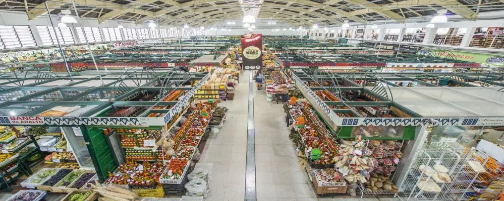 Às vésperas do Natal, veja quais são os produtos mais procurados no Mercado Municipal de Curitiba