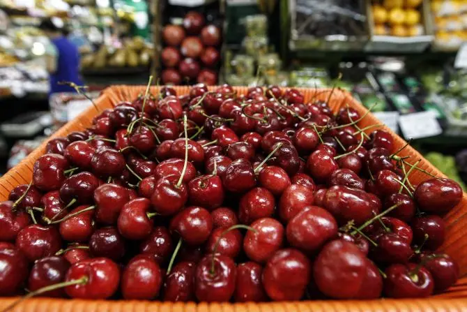 Produtos de Natal vendidos no Mercado Municipal