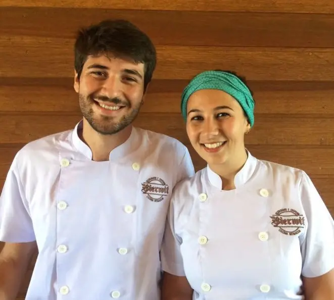 Guilherme Ceschim e Giovanna Smaka, chefs do Bierwit, restaurante de Palmeira. Foto: Divulgação