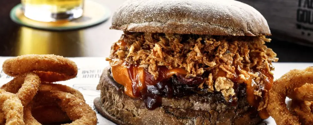 Maior festival de hambúrguer de Curitiba terá 100 opções do sanduíche