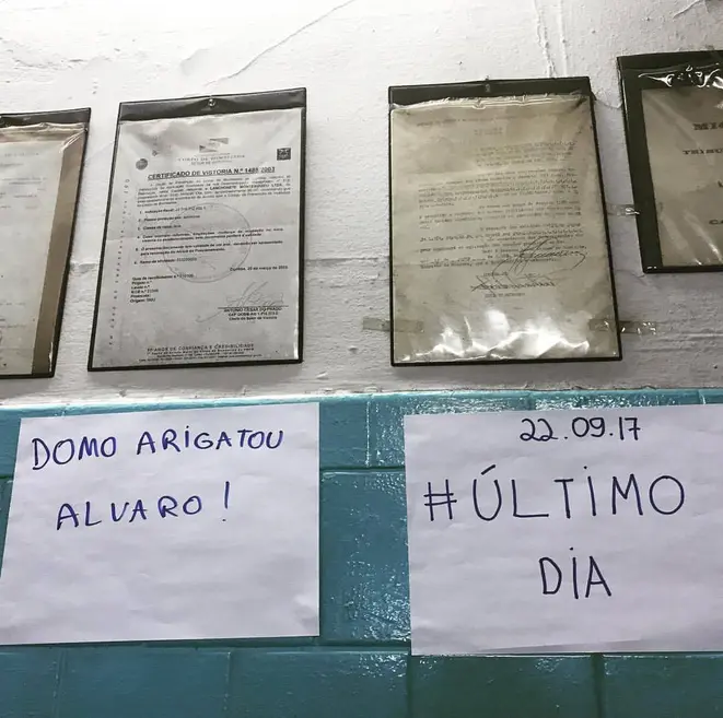 Cartaz pendurado no local informou que sexta (22) seria o último dia.