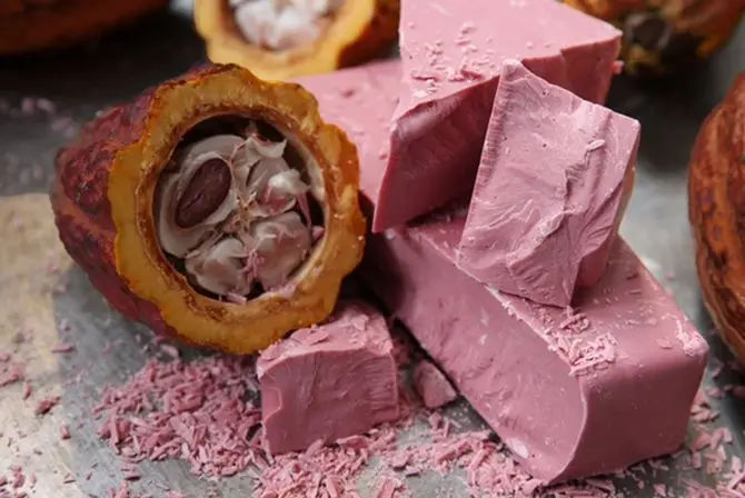 Maior fabricante do mundo cria chocolate naturalmente cor-de-rosa