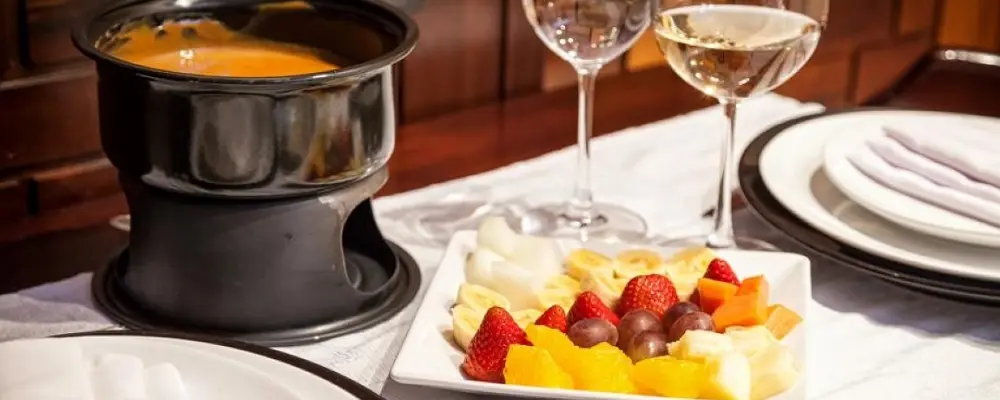 Festival Bom Gourmet tem fondue da entrada à sobremesa por R$ 54 para jantar