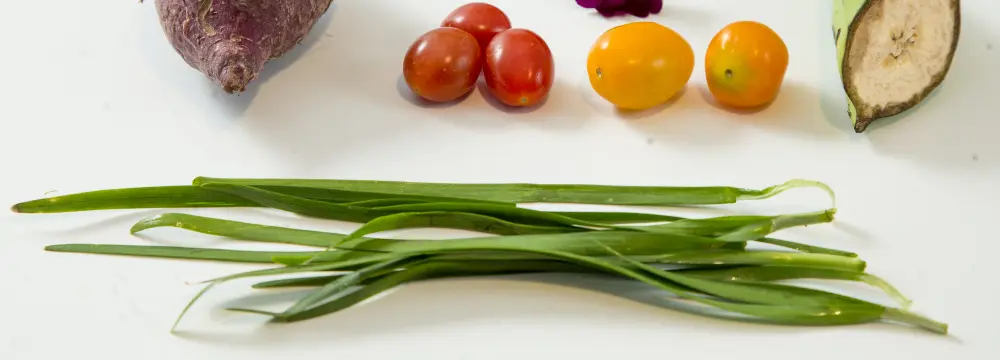 Cebolinha com sabor de alho? Conheça o nirá