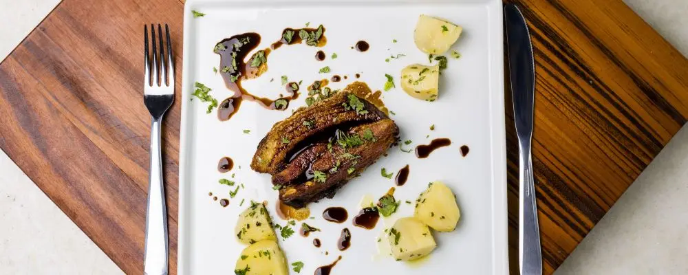 Fim de semana tem caranguejo, gastronomia amazônica e cervejas no Municipal