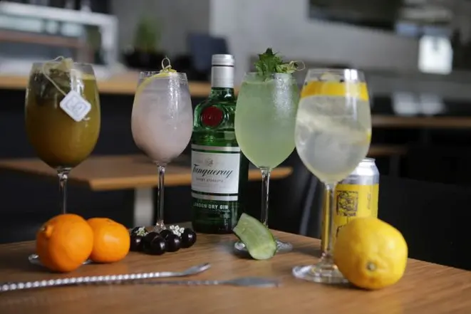 Festival de gin tônica do restaurante vende drinks com gin a preço fixo. Foto: Divulgação