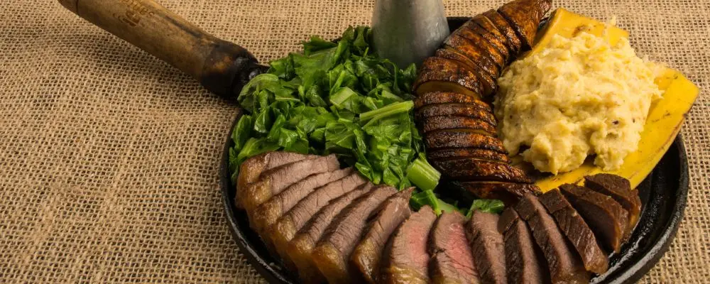 50 bares de Belo Horizonte disputam o Comida di Buteco