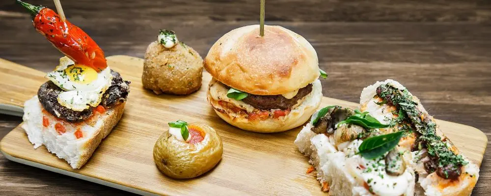 Coquetéis em dobro e festivais do lámen e tapas agitam a semana em Curitiba