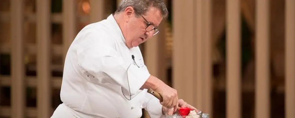 Conheça o francês que arrancou lágrimas até do chef Fogaça em episódio do MasterChef