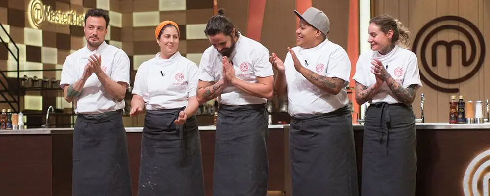 Curitibano deixa Erick Jacquin sem palavras com prato japonês no MasterChef