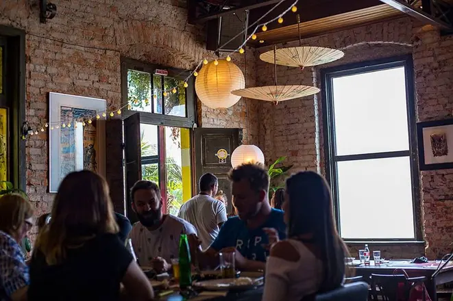 O buffet de almoço do Lagundri passa a ser servido todos os sábados. Foto: divulgação.
