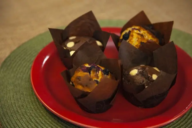 Receitas de muffin de chocolate e mirtilo