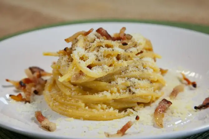Receita de spaghetti alla carbonara