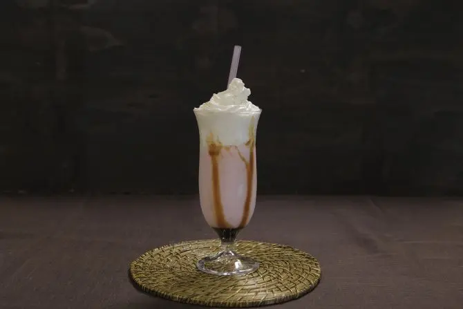 2 receitas de milkshake do Kharina