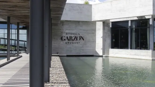 Fachada da Bodega Garzón, no Uruguai. Foto: Marina Mori / Gazeta do Povo