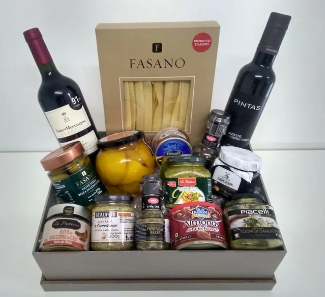 Cesta de produtos gourmet da Casa da França. Foto: divulgação.
