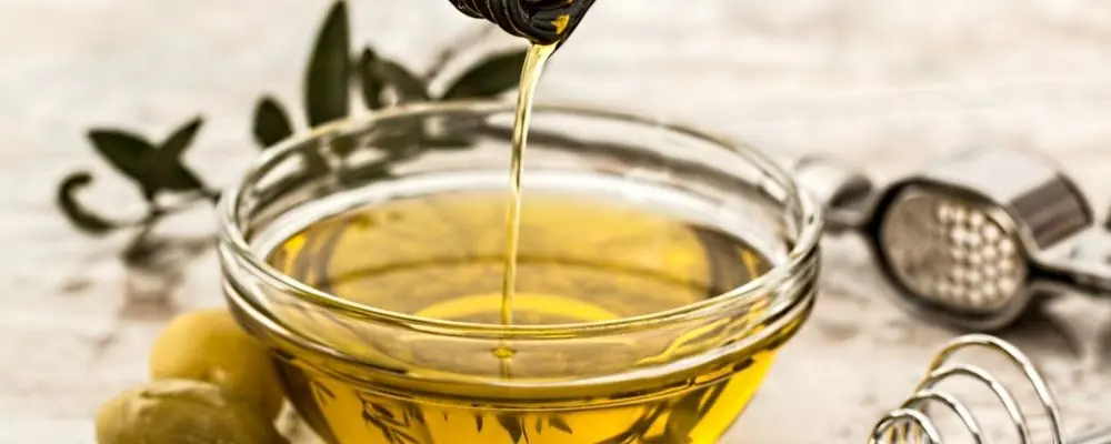 Aprenda a avaliar um bom azeite de oliva apenas pelo sabor