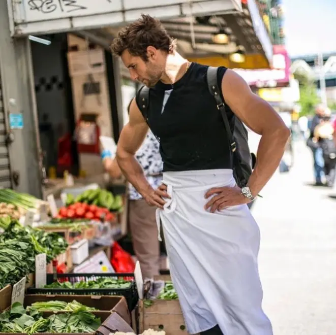 O cozinheiro e modelo peruano Franco Noriega, conhecido como o chef mais gato do mundo, vai abrir um quiosque com comidas de seu país de origem em Ipanema, no RJ. Foto: Reprodução Instagram