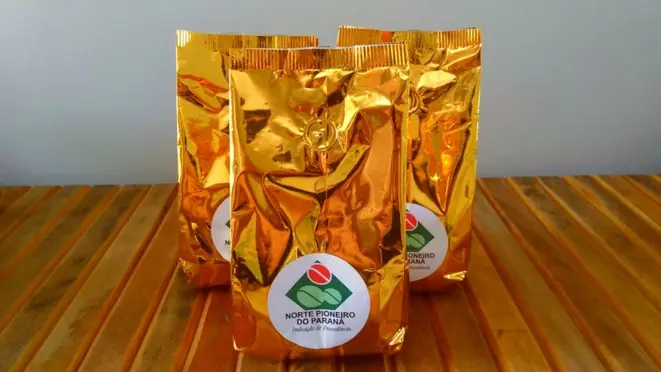 O selo de Indicação de Procedência atesta que o café é produzido no Norte Pioneiro. Foto: Reprodução/Facebook Coccenpp