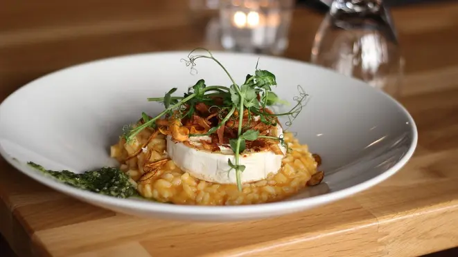 O risoto é um prato tipicamente italiano que se popularizou no mundo todo. Foto: Pixabay