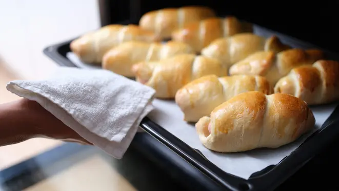 O ideal, independentemente do preparo, é pré-aquecer o forno. Foto: Bigstock