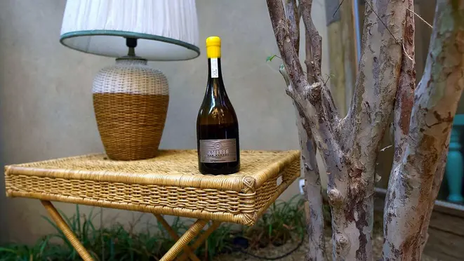 Amitié Chardonnay Oak Barrel 2020, um super vinho de produção limitada, que será lançado na semana que vem.