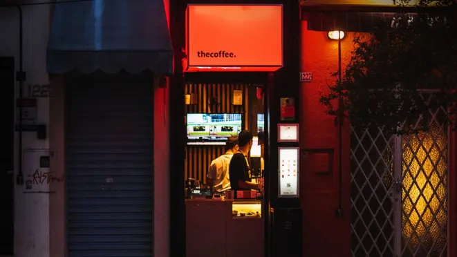 The Coffee: fachada "sangrenta".