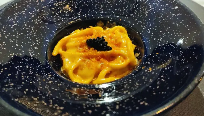 Carbonara de uni - cremoso e delicioso, outra maneira de apresentar as ovas de ouriço, agora cozidas | Foto: Anacreon de Téos