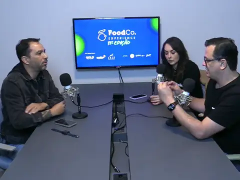CRM e estratégias de fidelização no food service são tema do podcast do FoodCo.