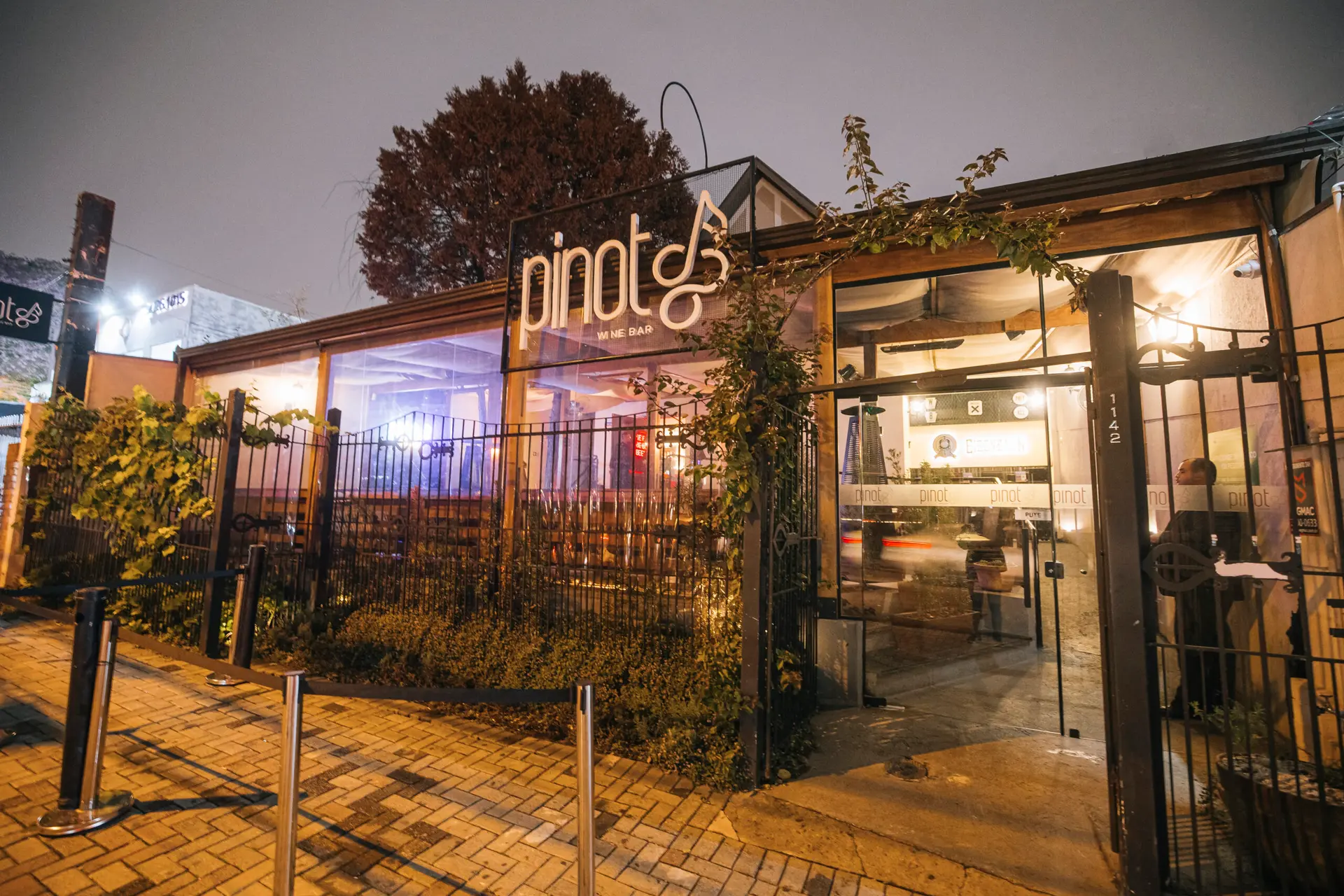 Pinot Wine Bar