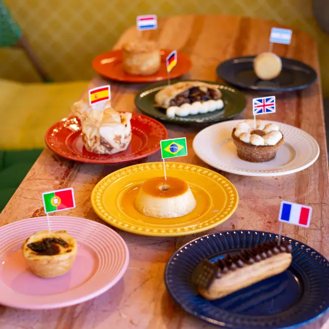 Doces de vários países. Crédito: Lorena Lenara Batista e Gabriel Bacelar 