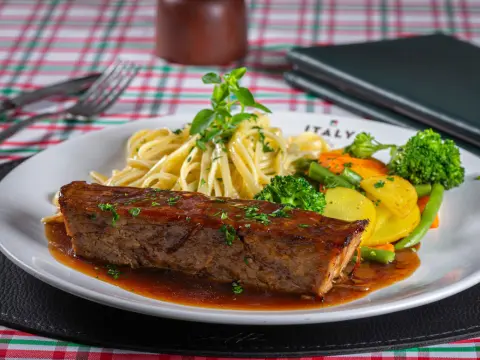 28 restaurantes do 24º edição do Festival Bom Gourmet Curitiba aceitam VR ou VA